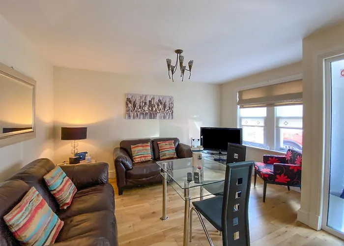 Largs Brisbane Cottage